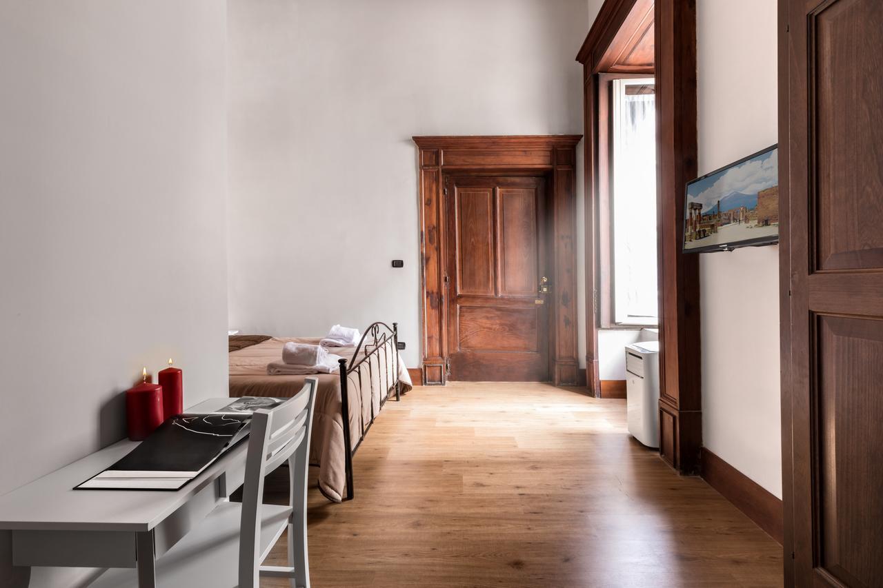 Opera Home Naples Extérieur photo