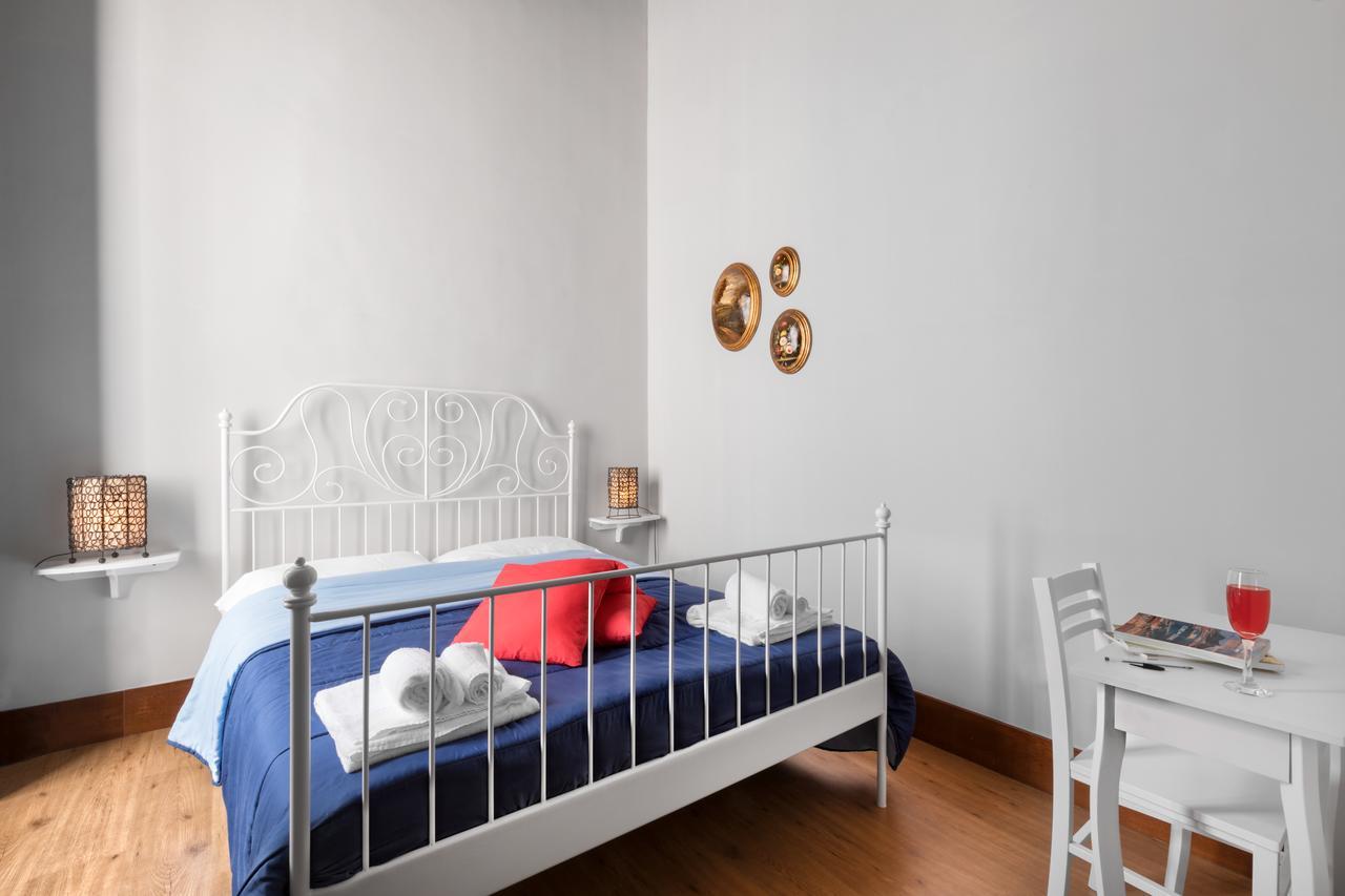 Opera Home Naples Extérieur photo